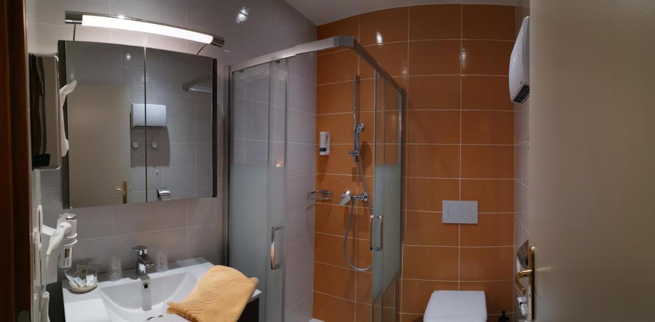 Hotel Saint-Georges Екстер'єр фото